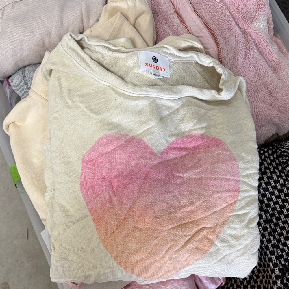 Sundry woman’s Cream and Pink Heart Sweatshirt